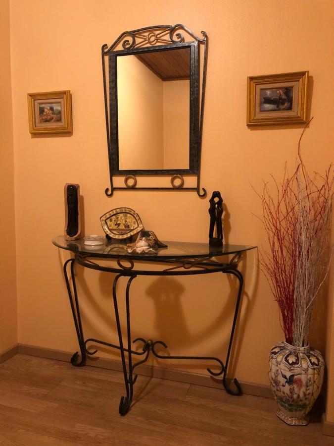 Bed and Breakfast Le Cèdre Bleu Grosrouvre Esterno foto